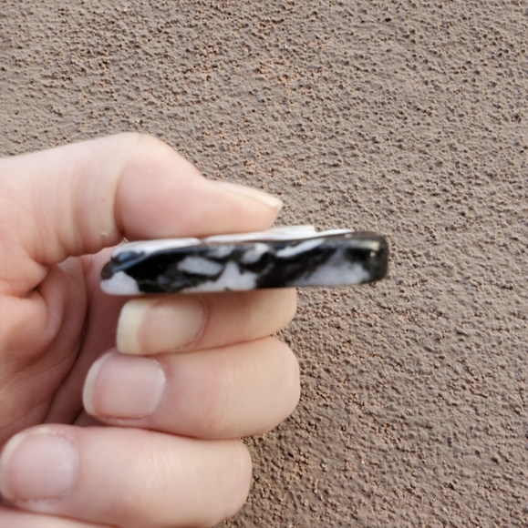 New Hand Carved Zebra Jasper Tiger Trapezoid Pendant. - Picture 7 of 13